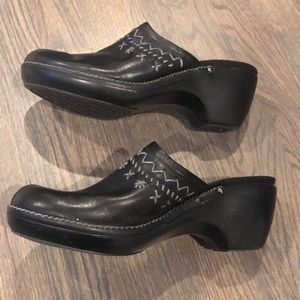 Black Truflex Mule Clog Shoes